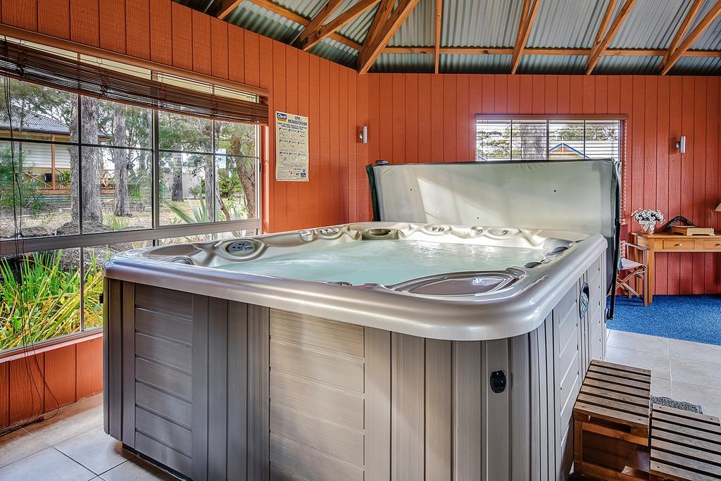 Waverley House Cottages Lakes Entrance Eksteriør bilde